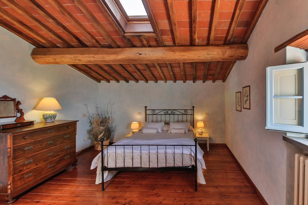 Odina Agriturismo Loro Ciuffenna Bilik gambar