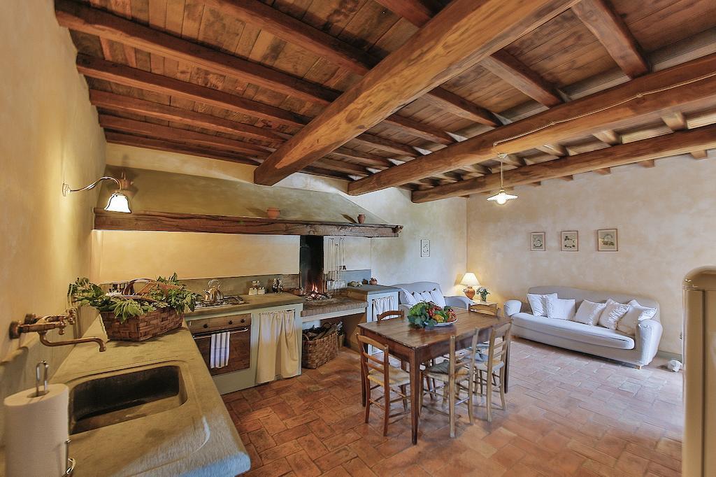 Odina Agriturismo Loro Ciuffenna Bilik gambar